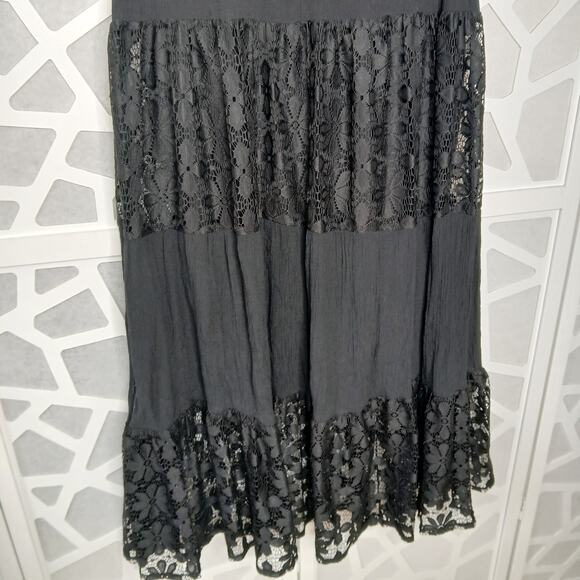 GNW Black Tiered Lace Maxi Dress Womens MD Whimsigoth Witch Boho Goth Fairy - Picture 3 of 9